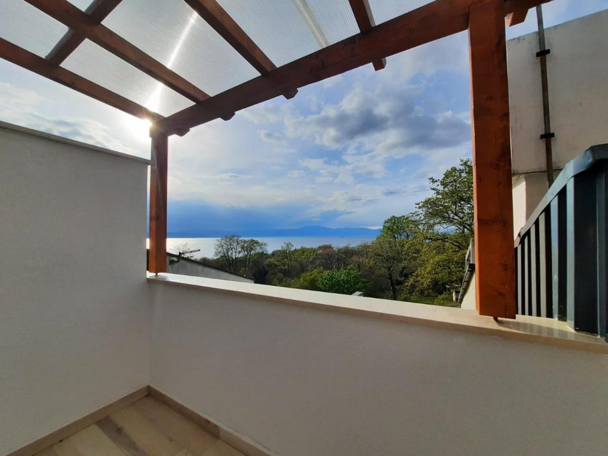 Njivice, Otok Krk, Apartman Dora 외부 사진