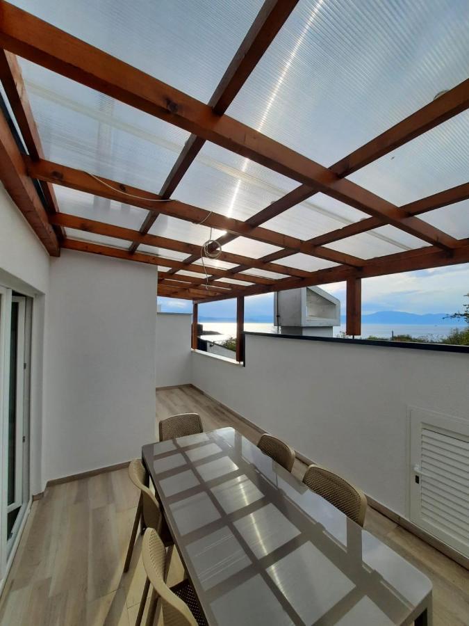 Njivice, Otok Krk, Apartman Dora 외부 사진
