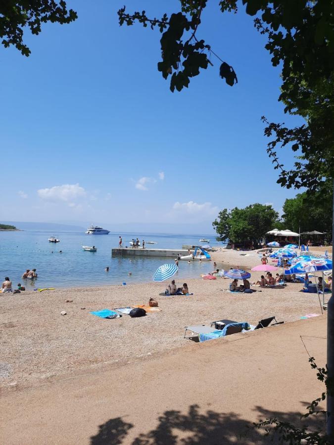 Njivice, Otok Krk, Apartman Dora 외부 사진