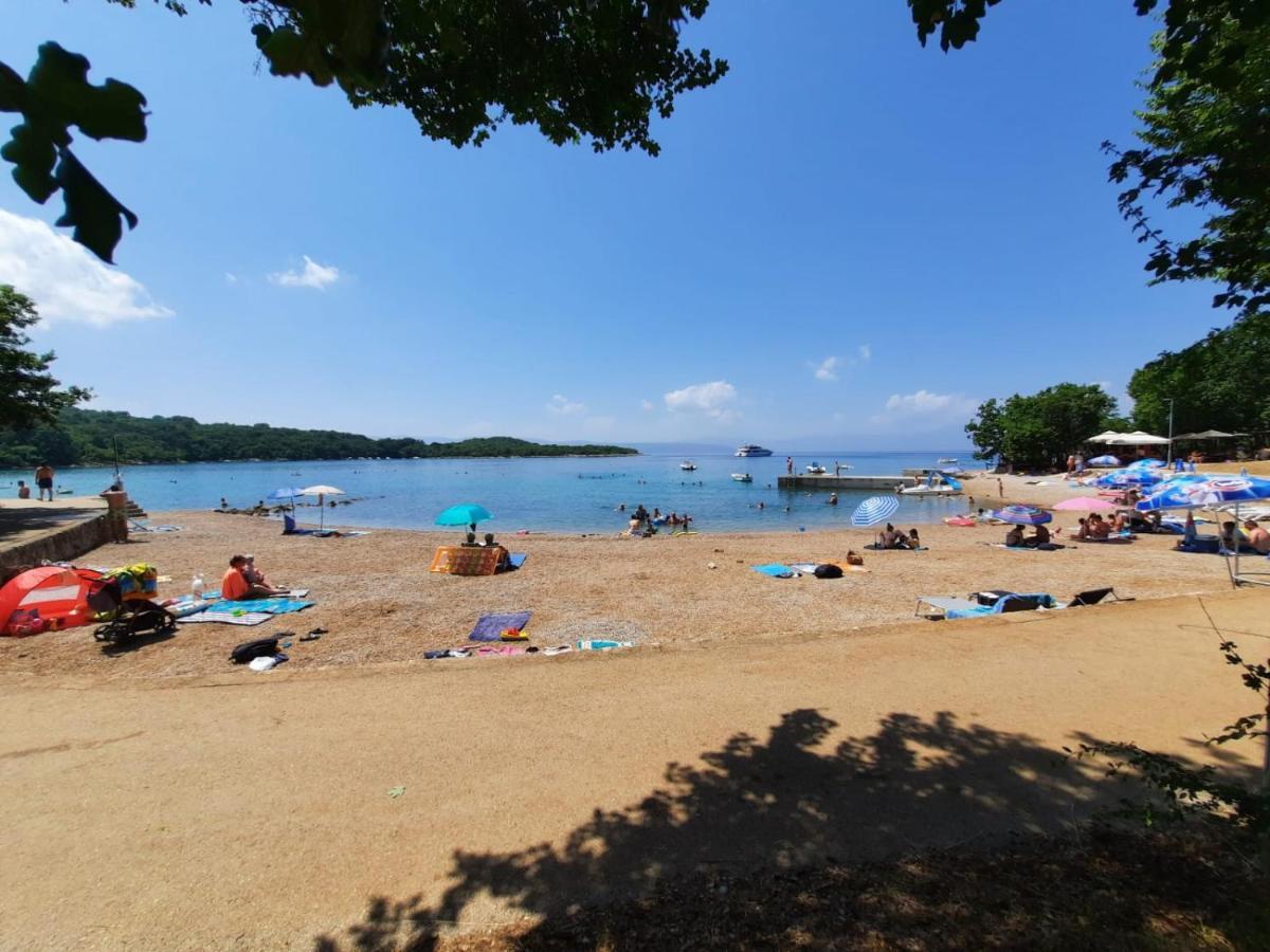 Njivice, Otok Krk, Apartman Dora 외부 사진